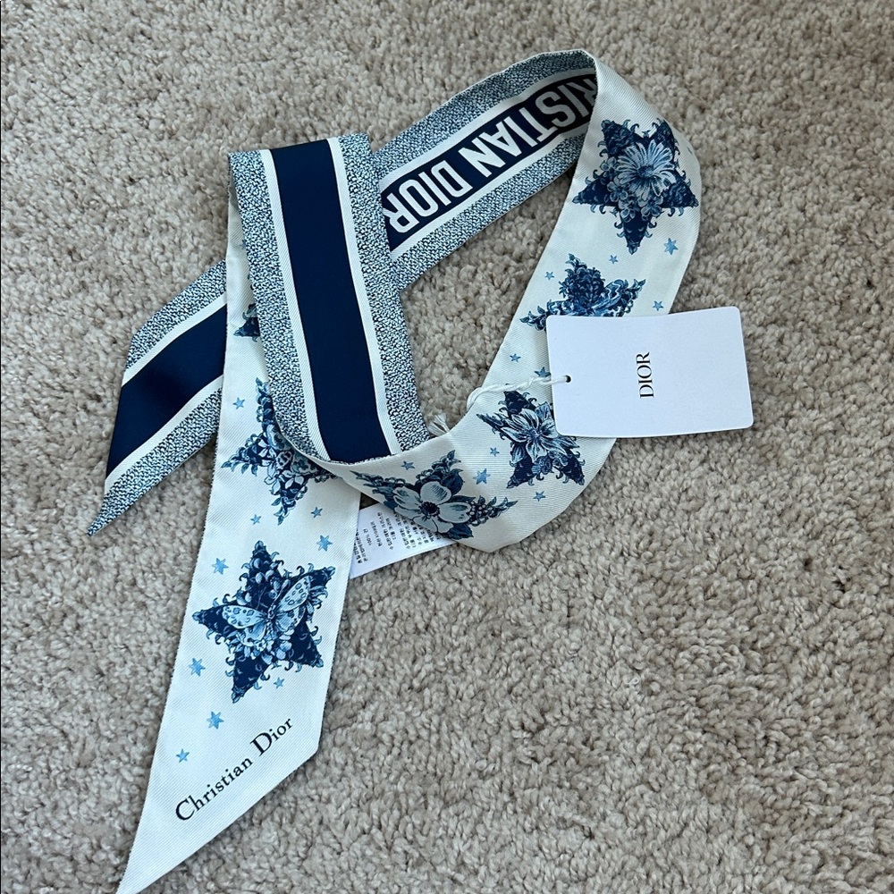 Dior Lucky Star Twilly 100% silk Scarf